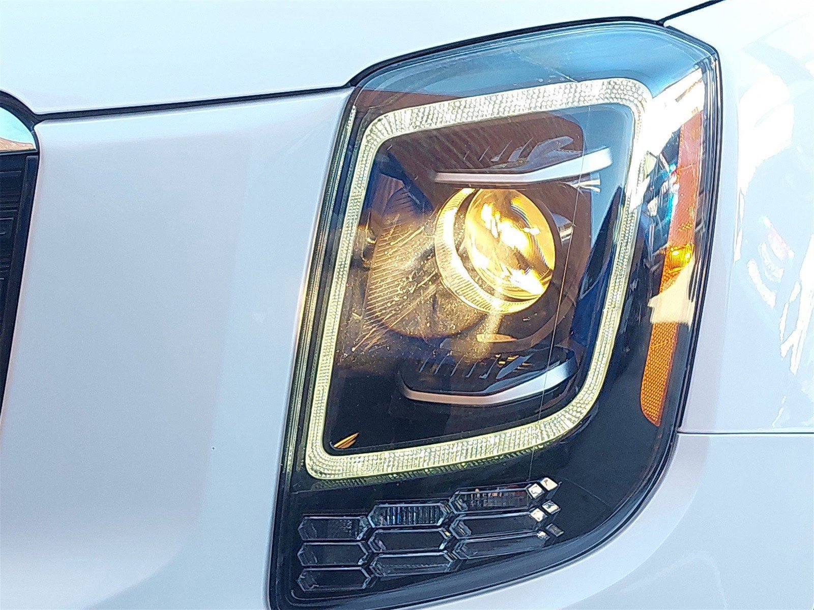 Certified 2022 Kia Telluride LX image 39