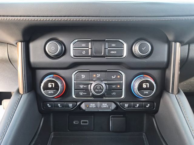 Used 2022 Chevrolet Suburban High Country AWD/4WD image 33
