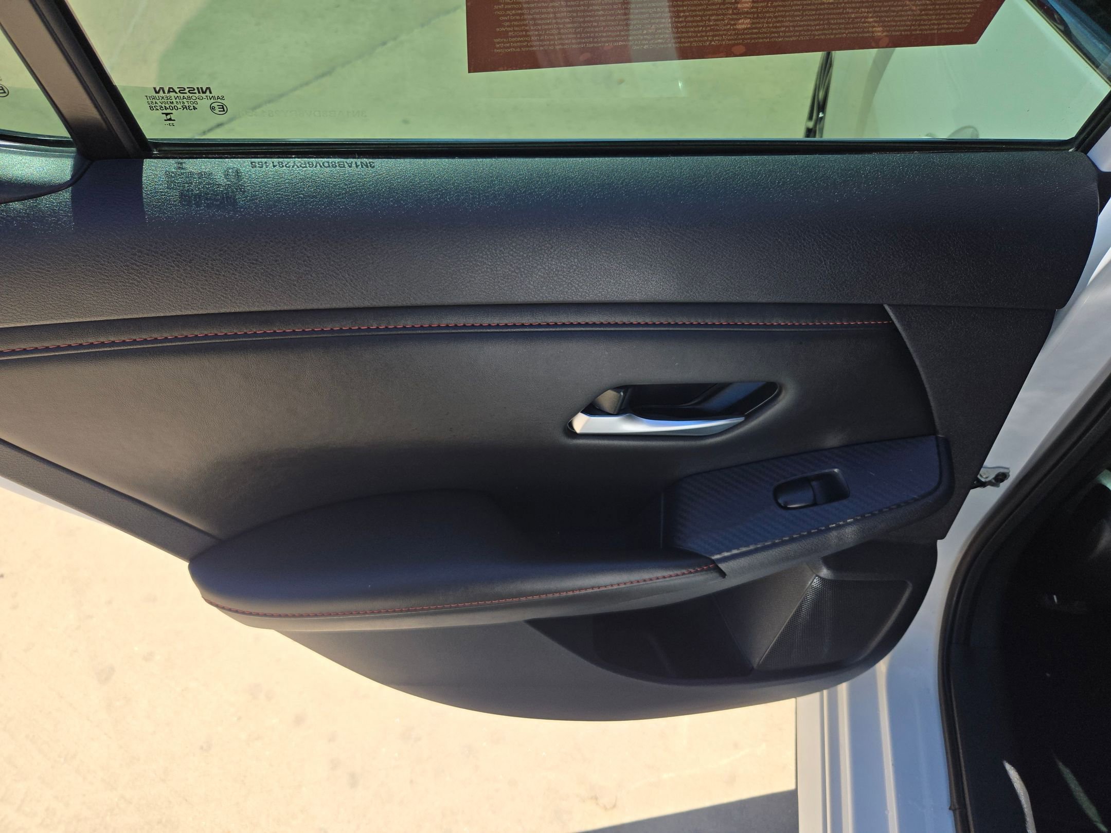 Certified 2024 Nissan Sentra SR FWD image 14