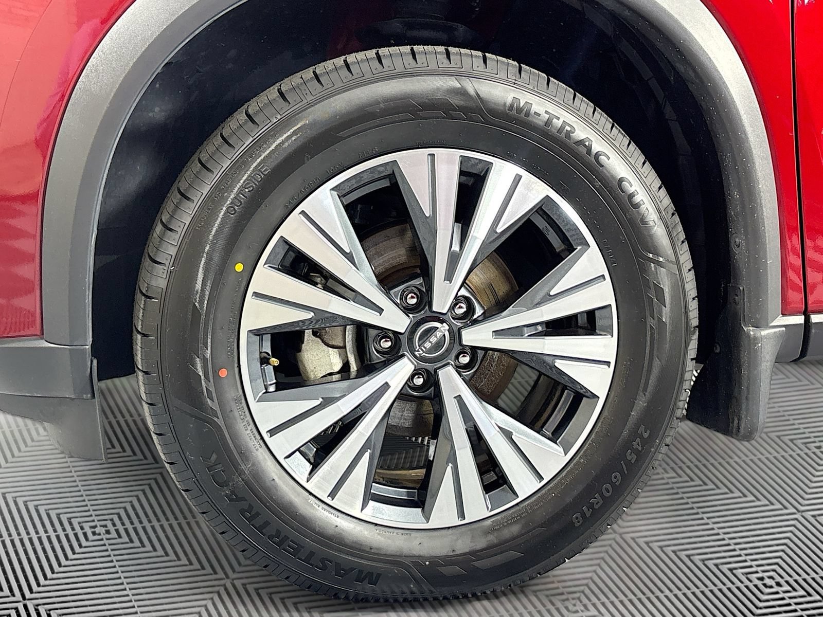 Used 2023 Nissan Rogue SV AWD/4WD image 29