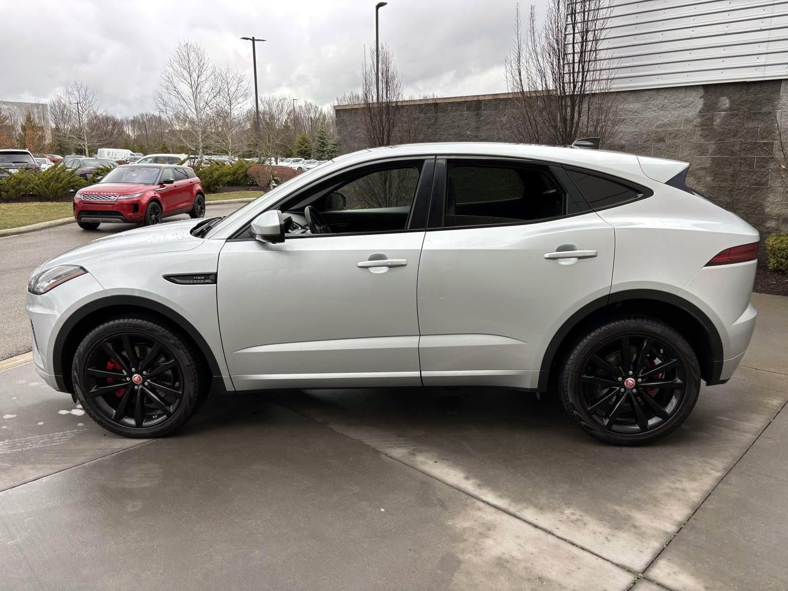 Used 2019 Jaguar E-PACE R-Dynamic HSE image 8