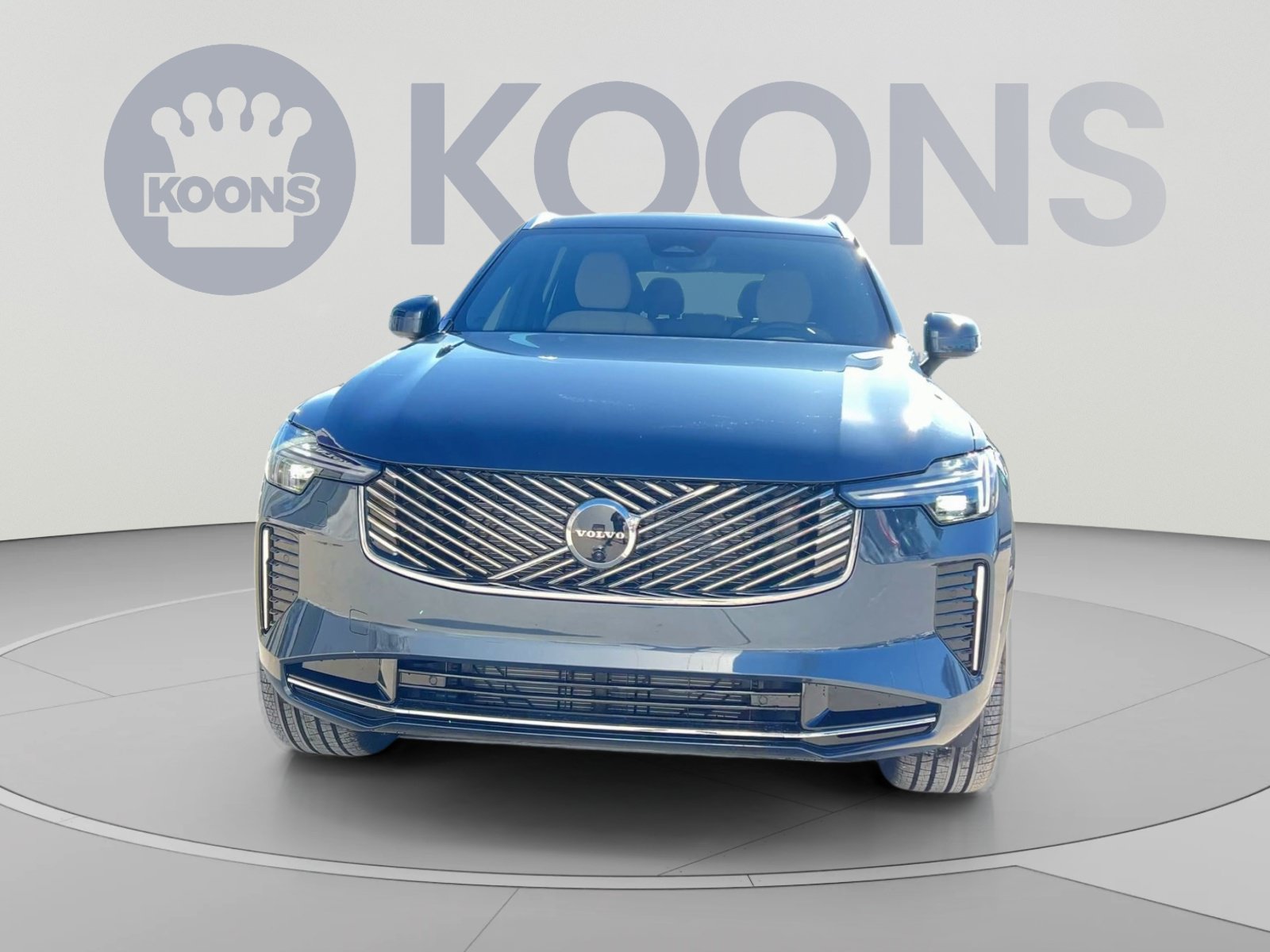 New 2026 Volvo XC90 B6 Plus w/ Protection Package Premier AWD/4WD image 4