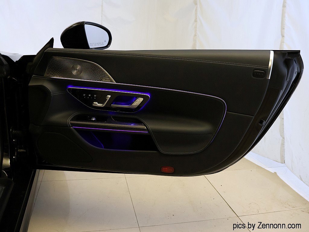 Used 2024 Mercedes-Benz SL 55 AMG 4MATIC image 34