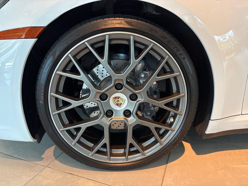 Used 2020 Porsche 911 Carrera image 11