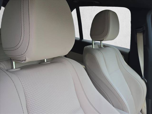 Used 2025 Mercedes-Benz GLE 350 4MATIC image 25