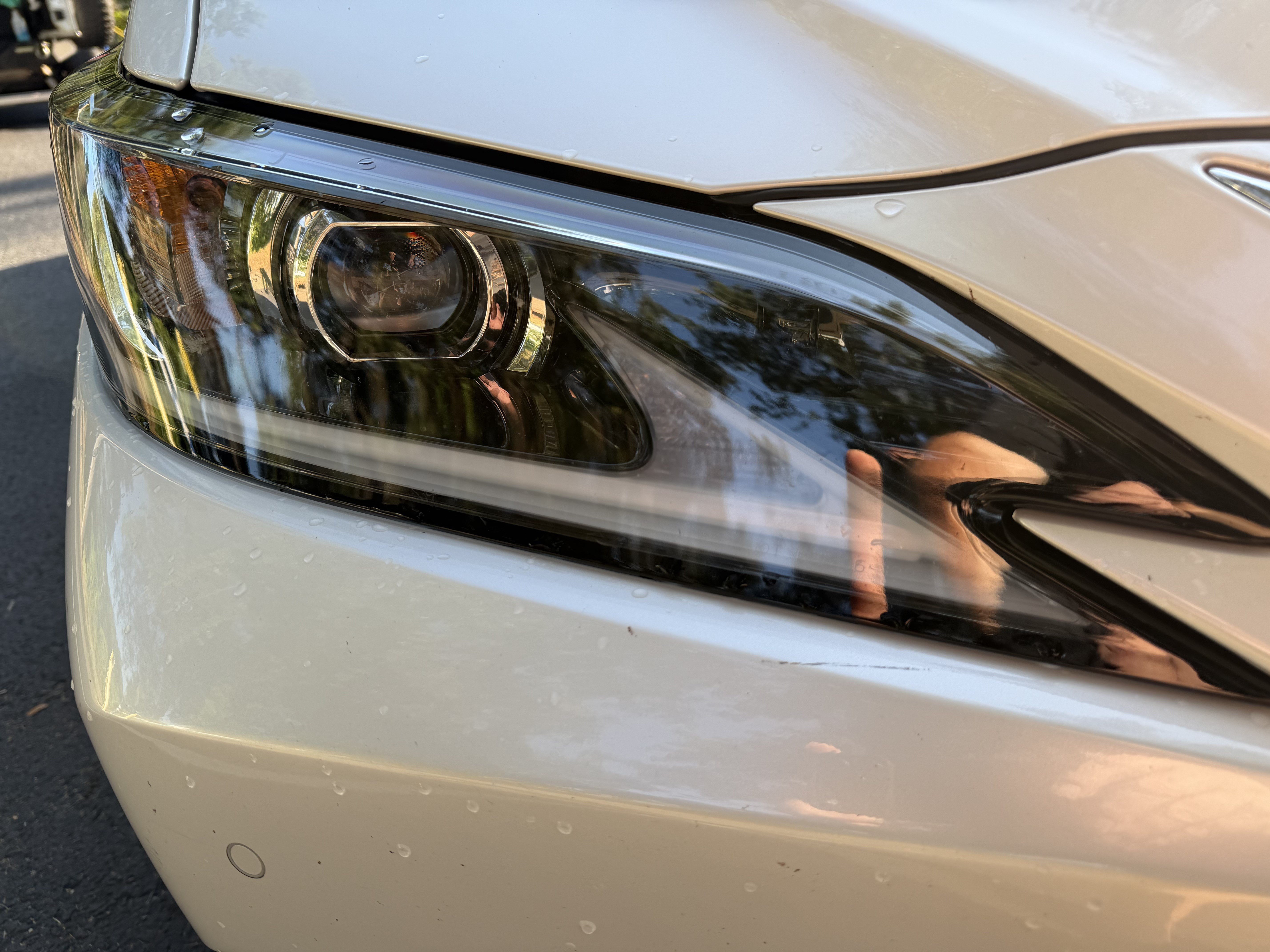 Used 2023 Lexus ES 300h w/ Premium Package FWD image 12