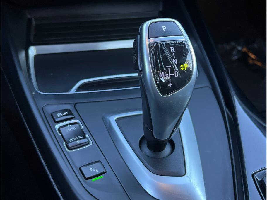 Used 2019 BMW 230i Coupe w/ Convenience Package image 14