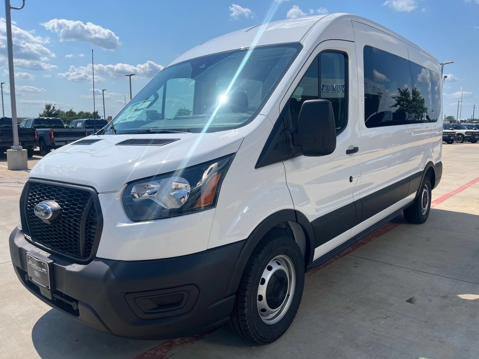 New 2025 Ford Transit 350 XL RWD video 3