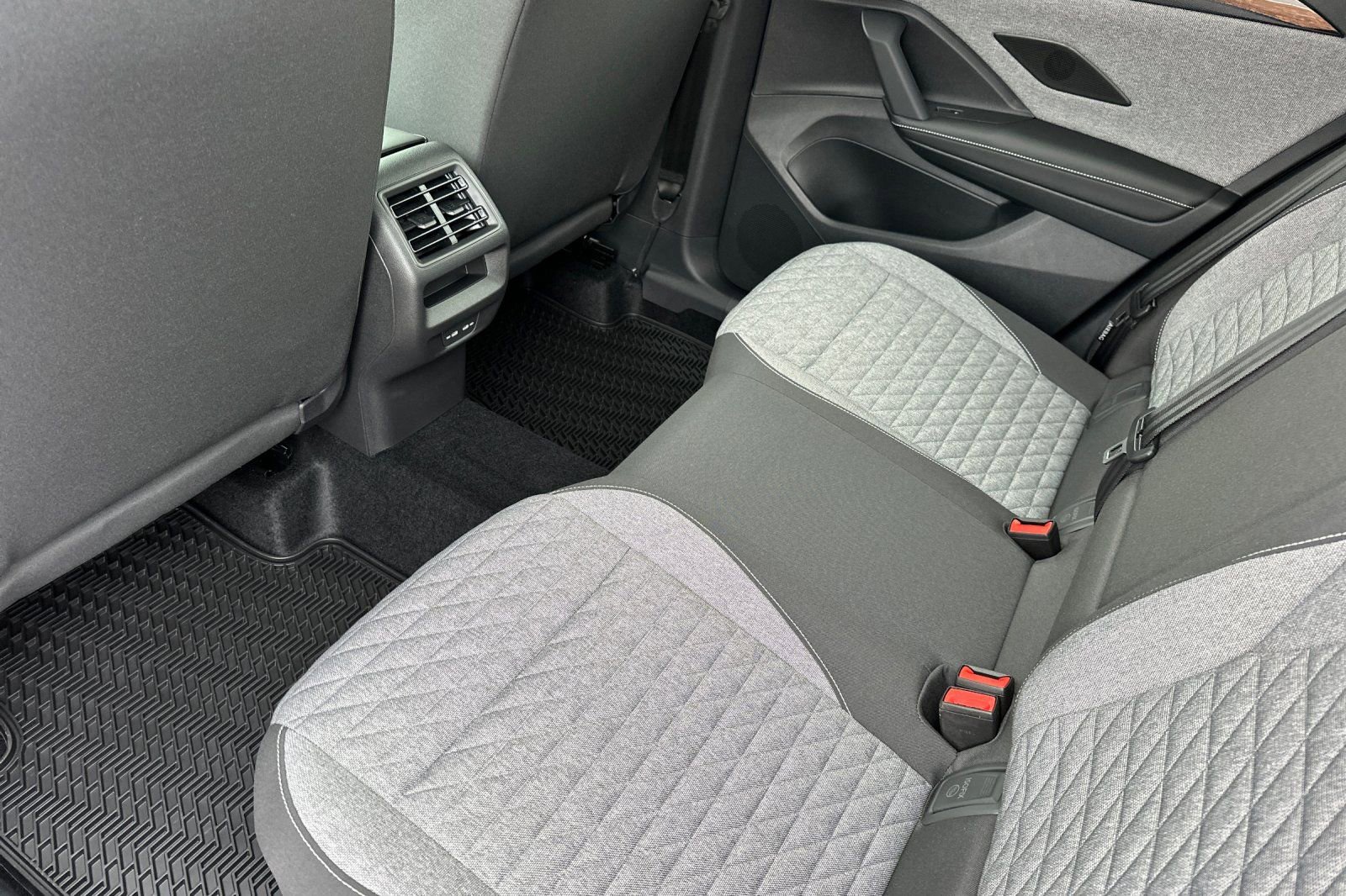 New 2026 Volkswagen Tiguan S AWD/4WD image 11