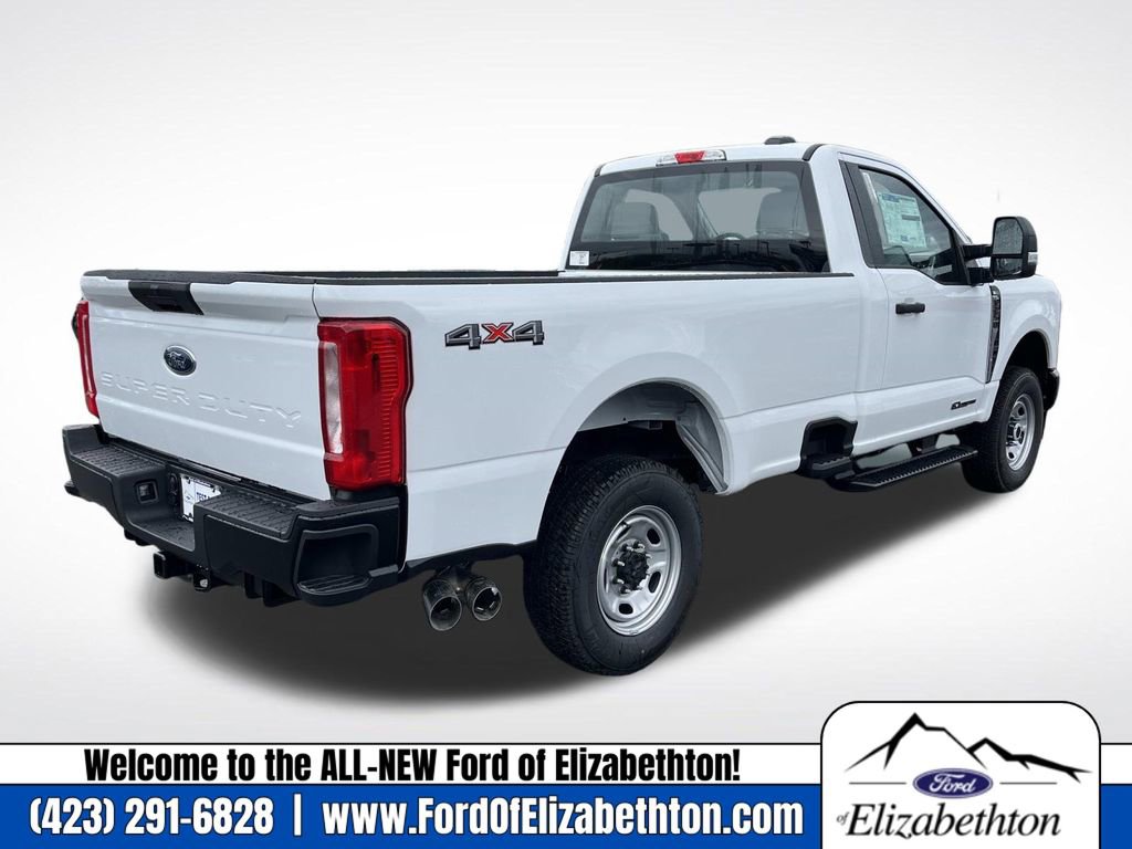 New 2026 Ford F250 4x4 Regular Cab Super Duty image 3