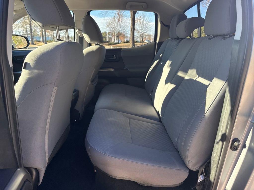 Used 2020 Toyota Tacoma SR5 image 26
