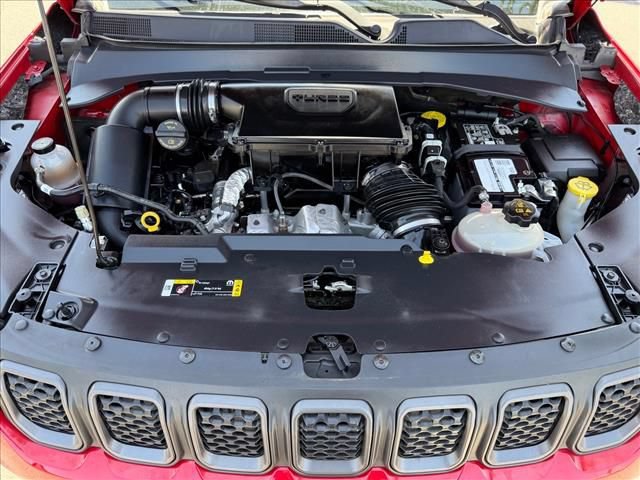 Used 2024 Jeep Compass Trailhawk AWD/4WD image 25