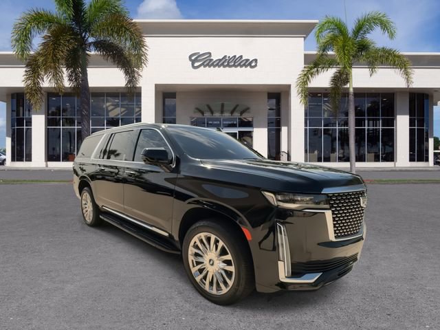 Used 2023 Cadillac Escalade ESV Premium Luxury RWD image 2