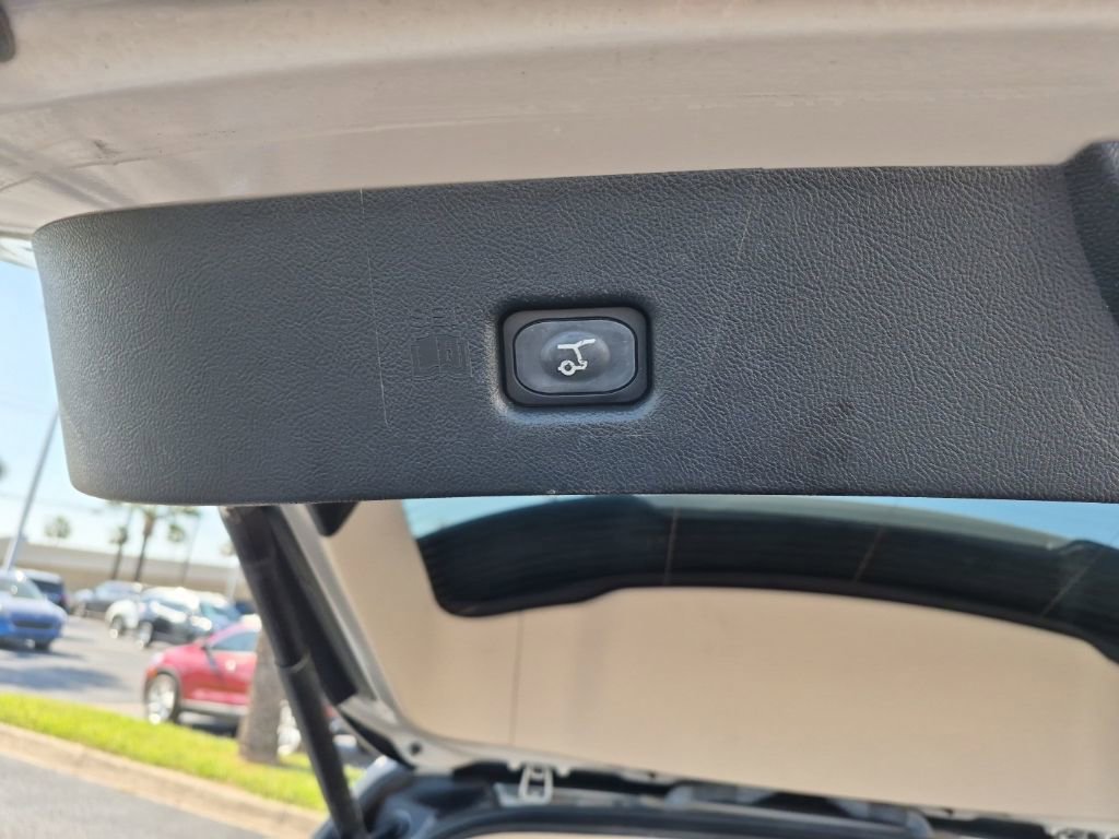 Certified 2023 Lincoln Nautilus FWD w/ Premium Package image 18