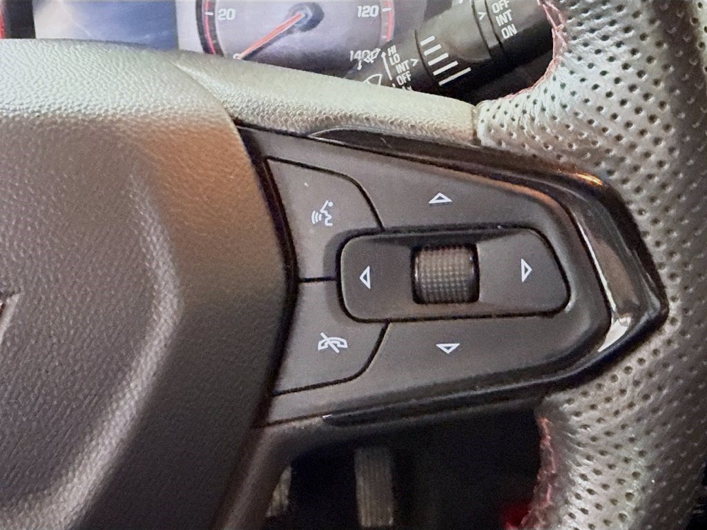 Used 2023 Chevrolet TrailBlazer RS FWD image 14