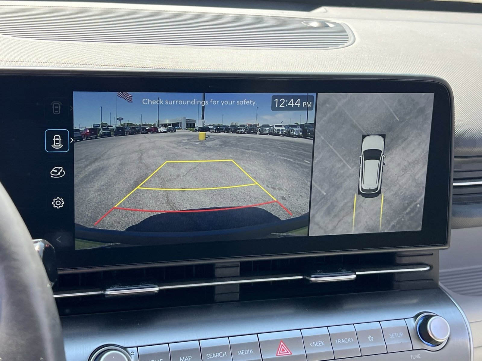 Used 2024 Hyundai Kona Limited AWD/4WD image 27