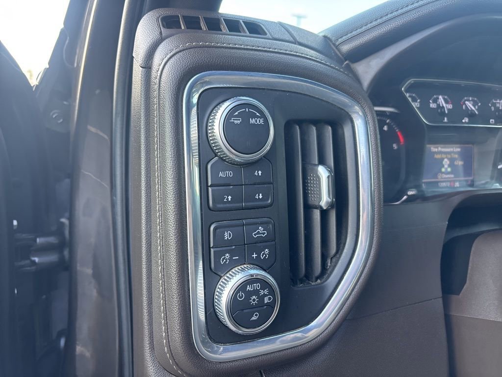 Used 2021 GMC Sierra 3500 SLT w/ SLT Premium Package image 12
