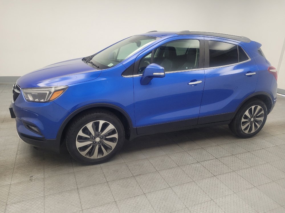 Used 2017 Buick Encore Essence FWD image 2
