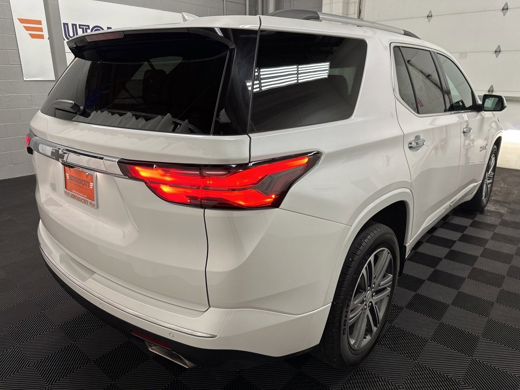 Used 2022 Chevrolet Traverse High Country image 9