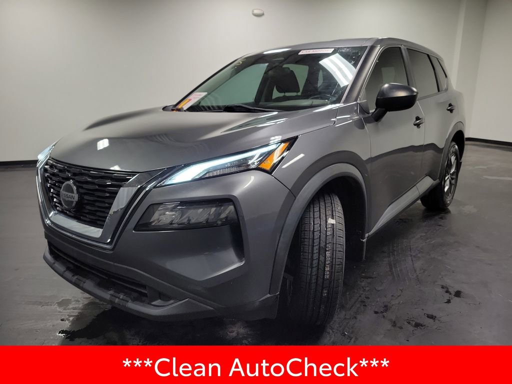 Used 2021 Nissan Rogue S image 4