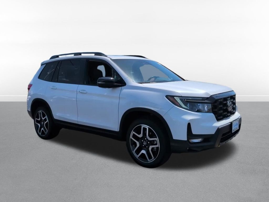Used 2023 Honda Passport Elite image 3