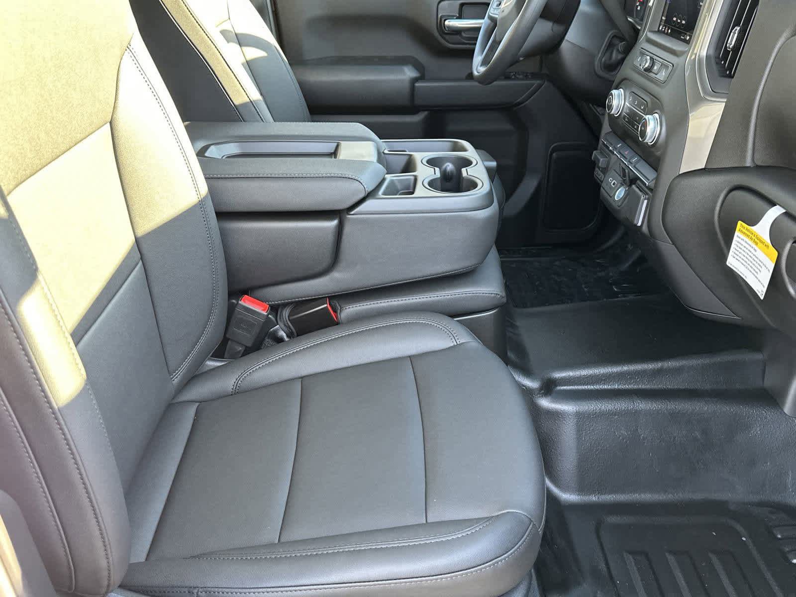New 2025 GMC Sierra 3500 Pro w/ Convenience Package AWD/4WD image 13