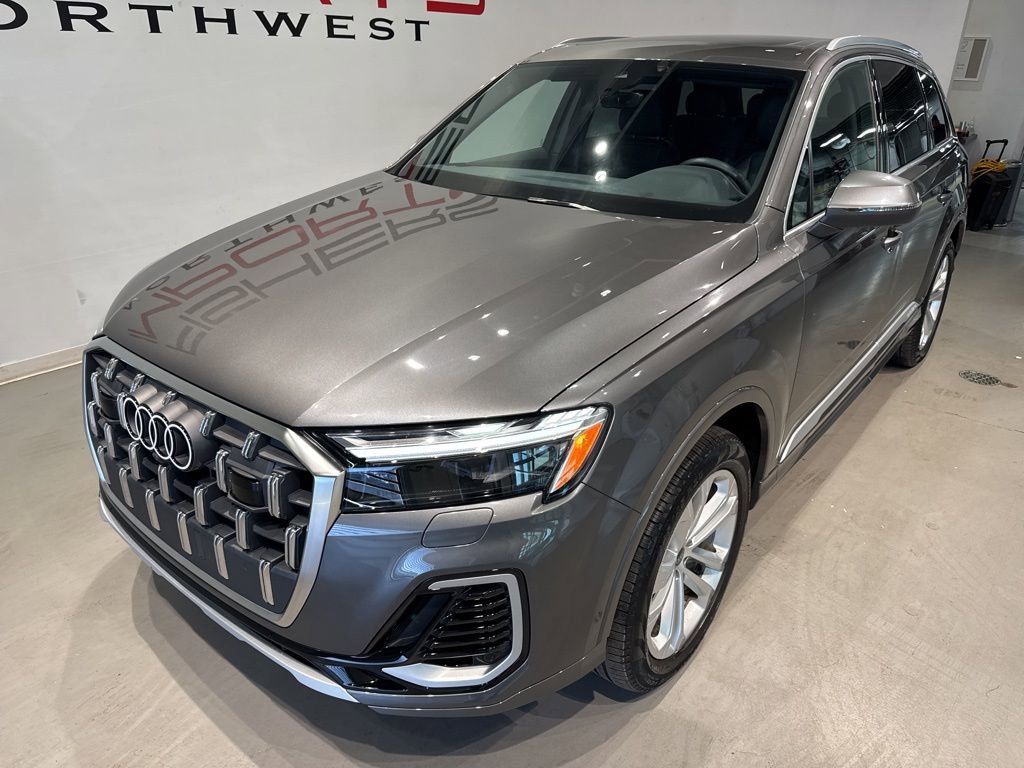 Used 2025 Audi Q7 2.0T Premium w/ Convenience Package AWD/4WD image 9