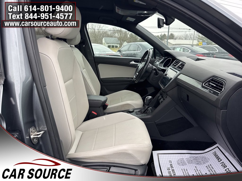 Used 2020 Volkswagen Tiguan SE R-Line image 48