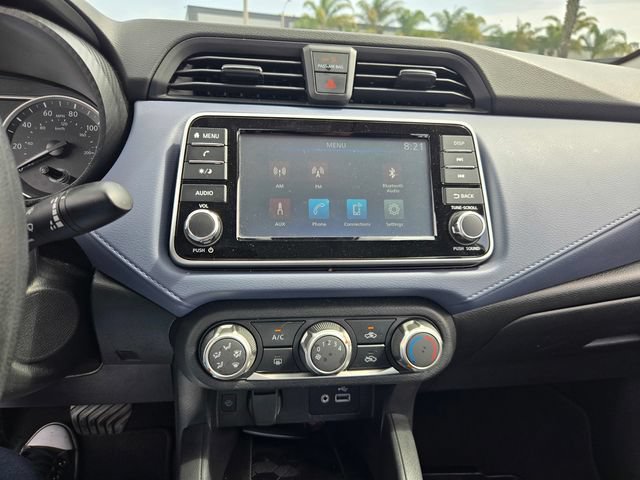 Used 2024 Nissan Versa SV FWD image 18