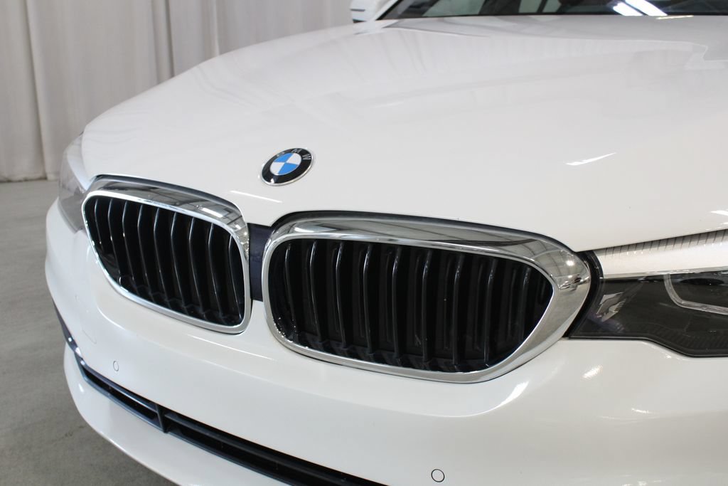 Used 2020 BMW 530i xDrive w/ Premium Package AWD/4WD image 33