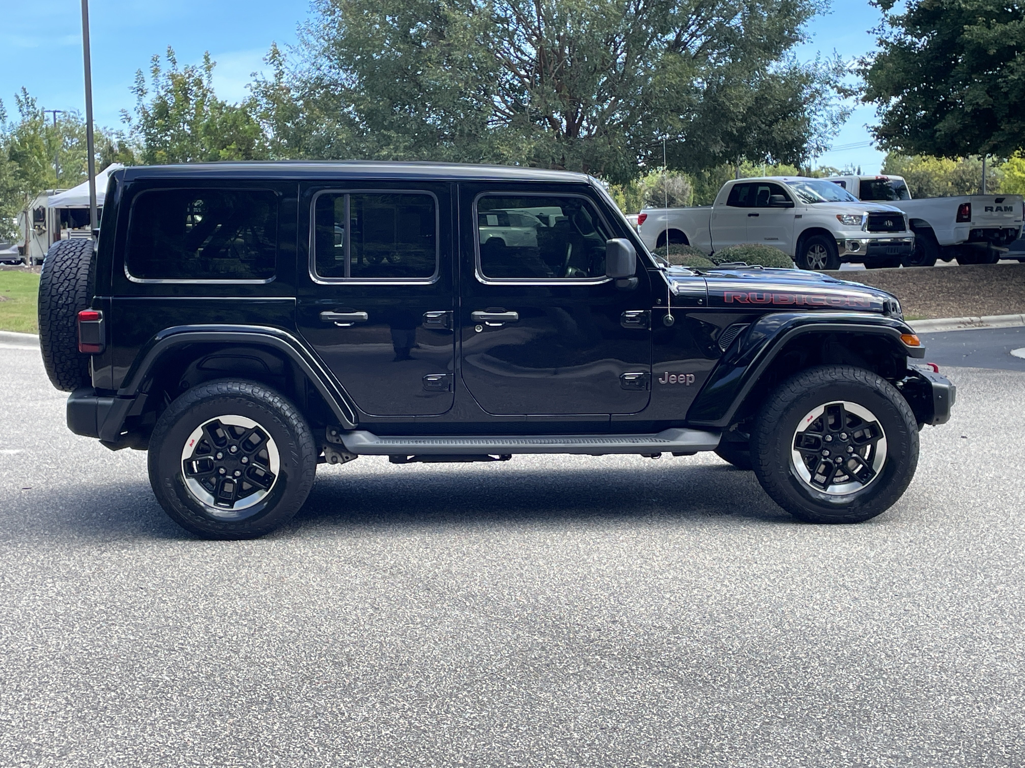 Used 2021 Jeep Wrangler Unlimited Rubicon AWD/4WD image 10