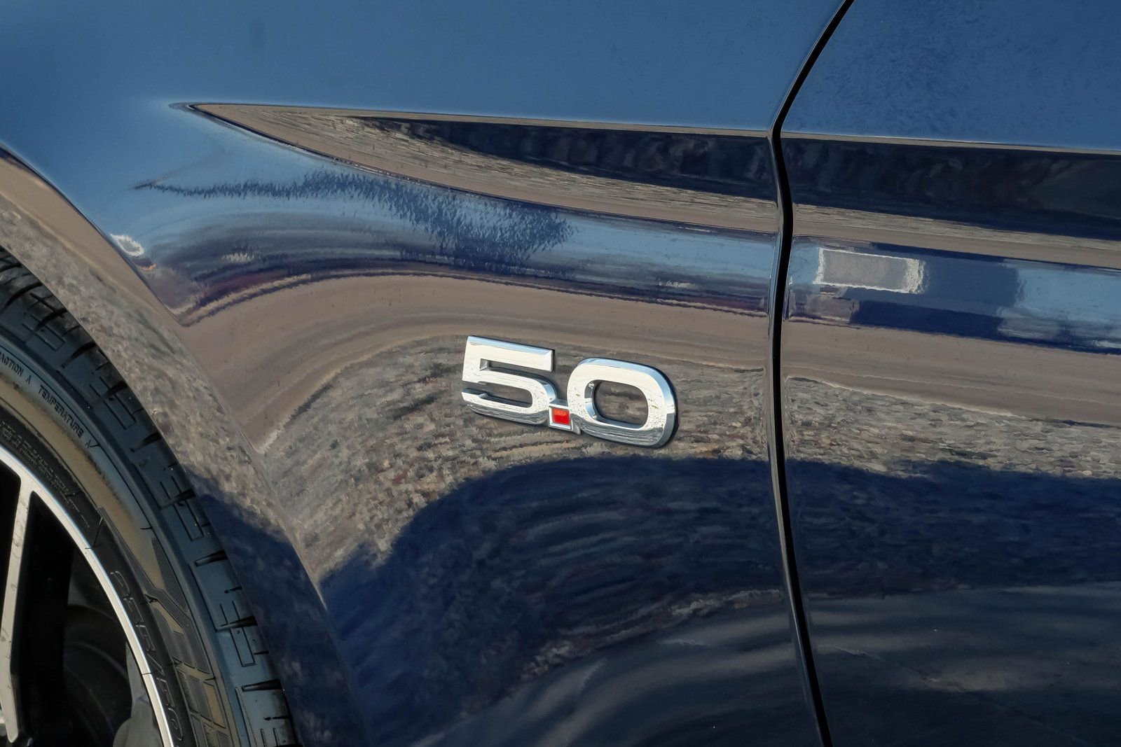 Used 2019 Ford Mustang GT Premium image 30