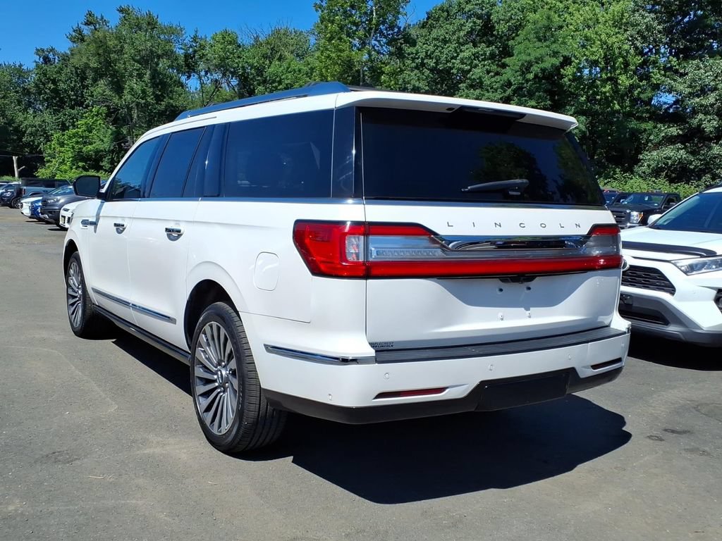 Used 2019 Lincoln Navigator L Reserve w/ Cargo Package AWD/4WD image 3