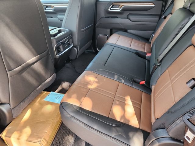 New 2026 Chevrolet Silverado 3500 High Country w/ High Country Premium Package AWD/4WD image 31