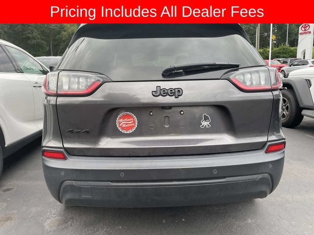 Used 2021 Jeep Cherokee Latitude Plus AWD/4WD image 6