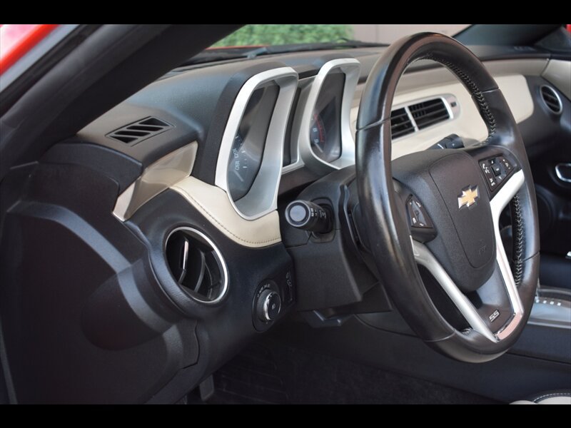 Used 2015 Chevrolet Camaro SS w/ RS Package RWD image 21