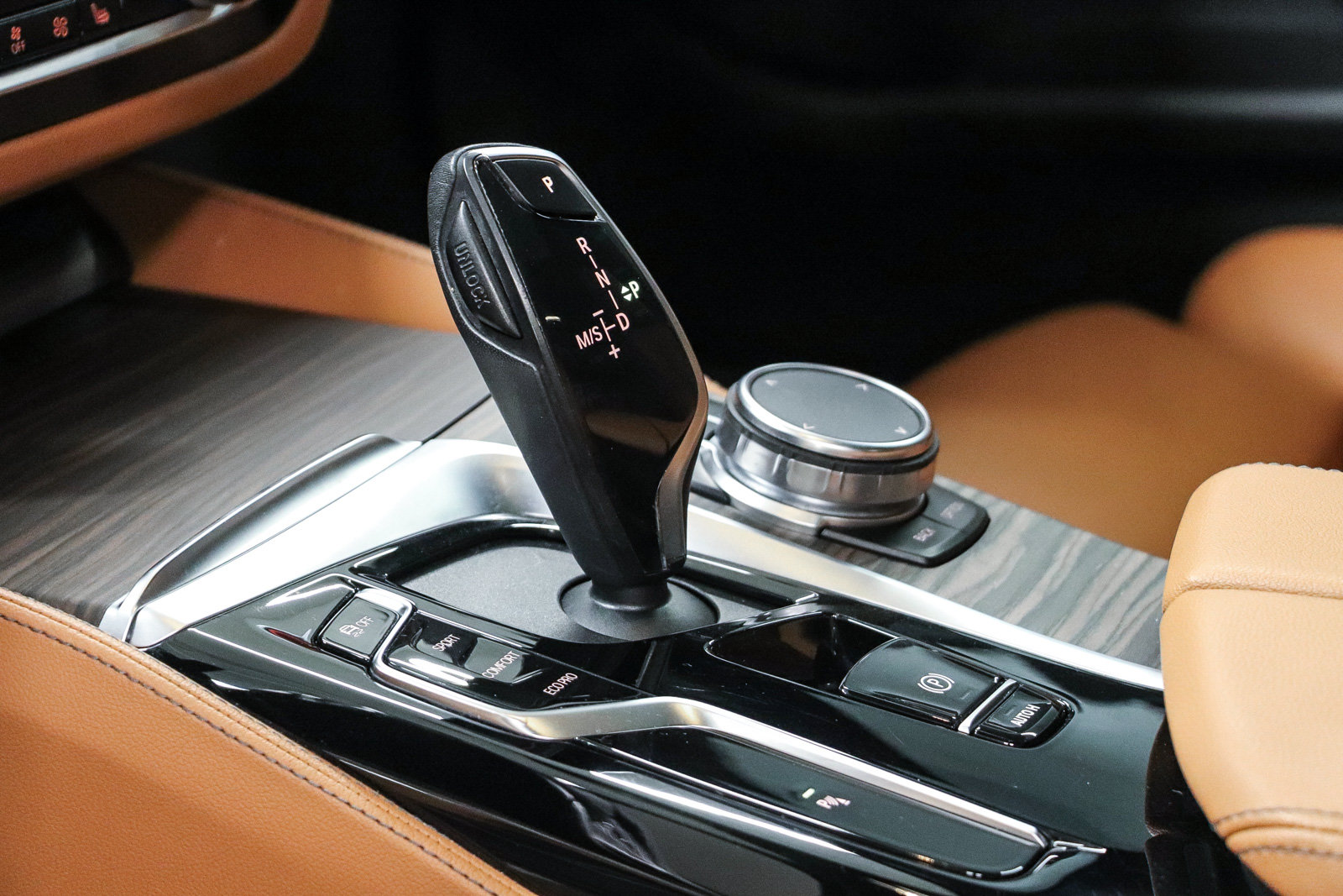 Certified 2023 BMW 530i w/ M Sport Package RWD image 19