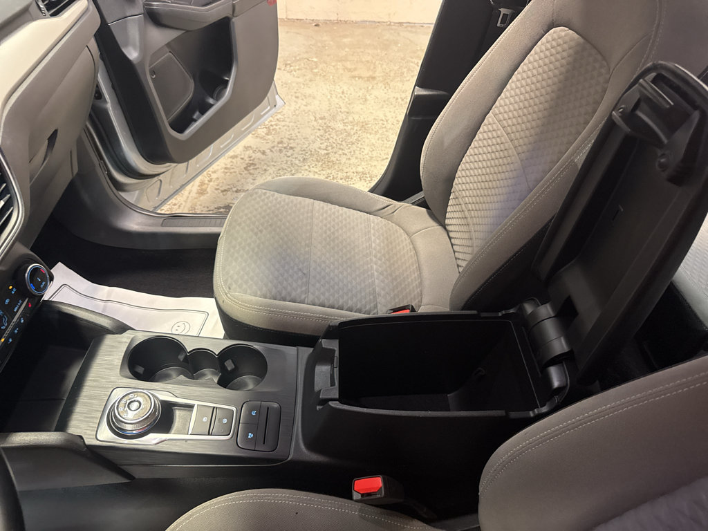 Used 2022 Ford Escape SE w/ Convenience Package FWD image 20