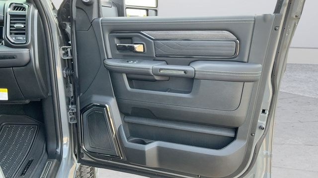 New 2027 RAM 2500 Limited AWD/4WD image 23