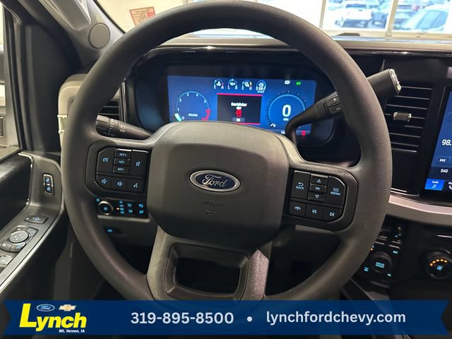 New 2026 Ford F250 XLT w/ XLT Premium Package AWD/4WD image 11