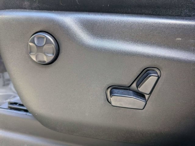 Used 2020 Jeep Grand Cherokee Altitude RWD image 20