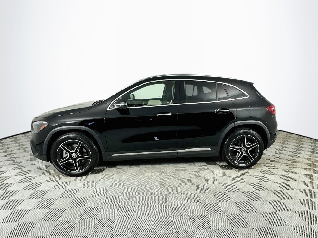 Certified 2026 Mercedes-Benz GLA 250 image 4