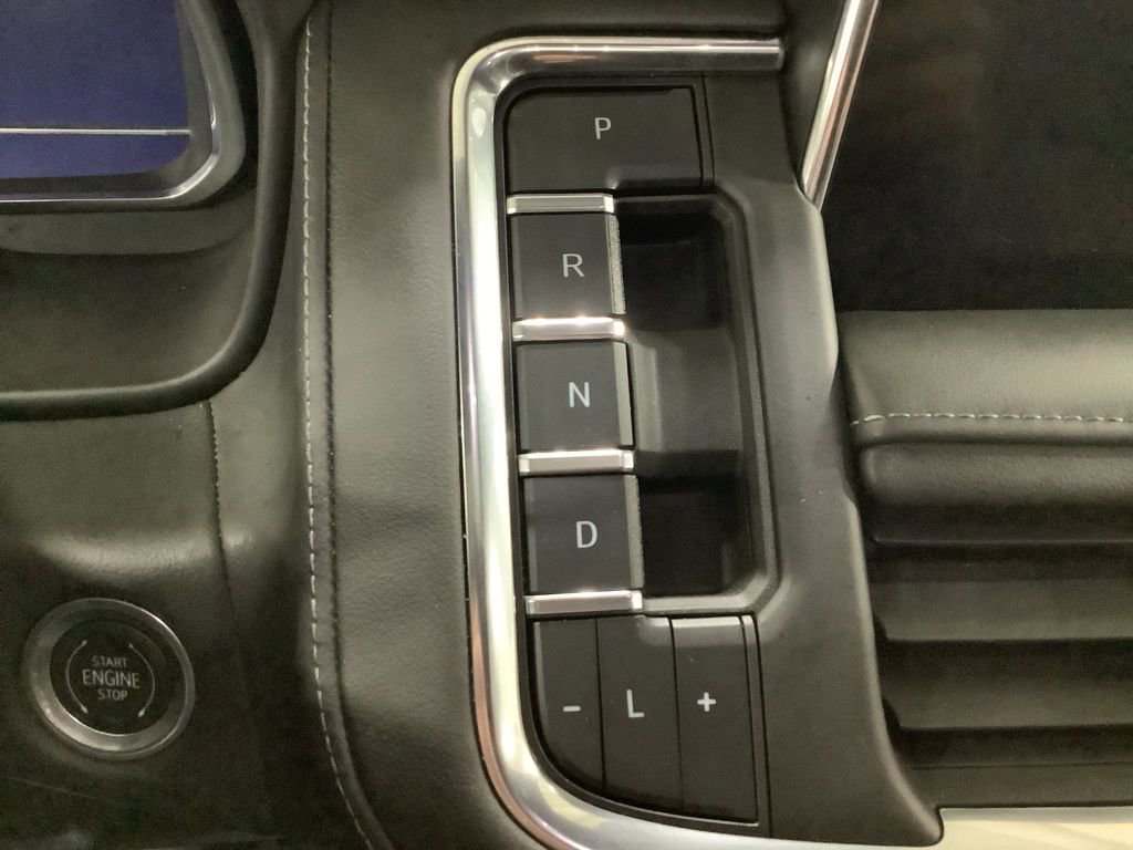 Used 2022 Chevrolet Tahoe LT w/ LT Signature Package image 16