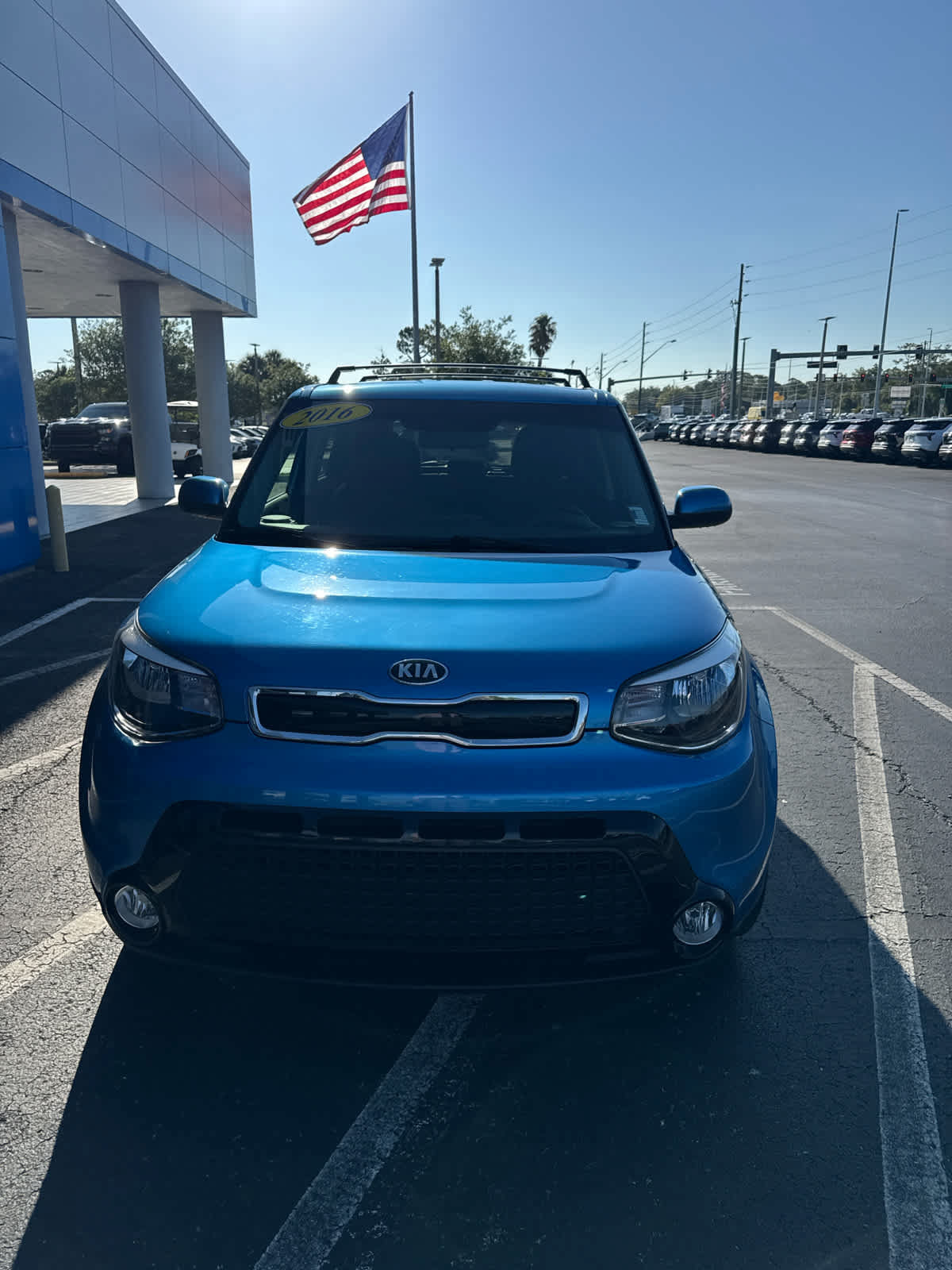 Used 2016 Kia Soul + w/ Designer's Package FWD image 5