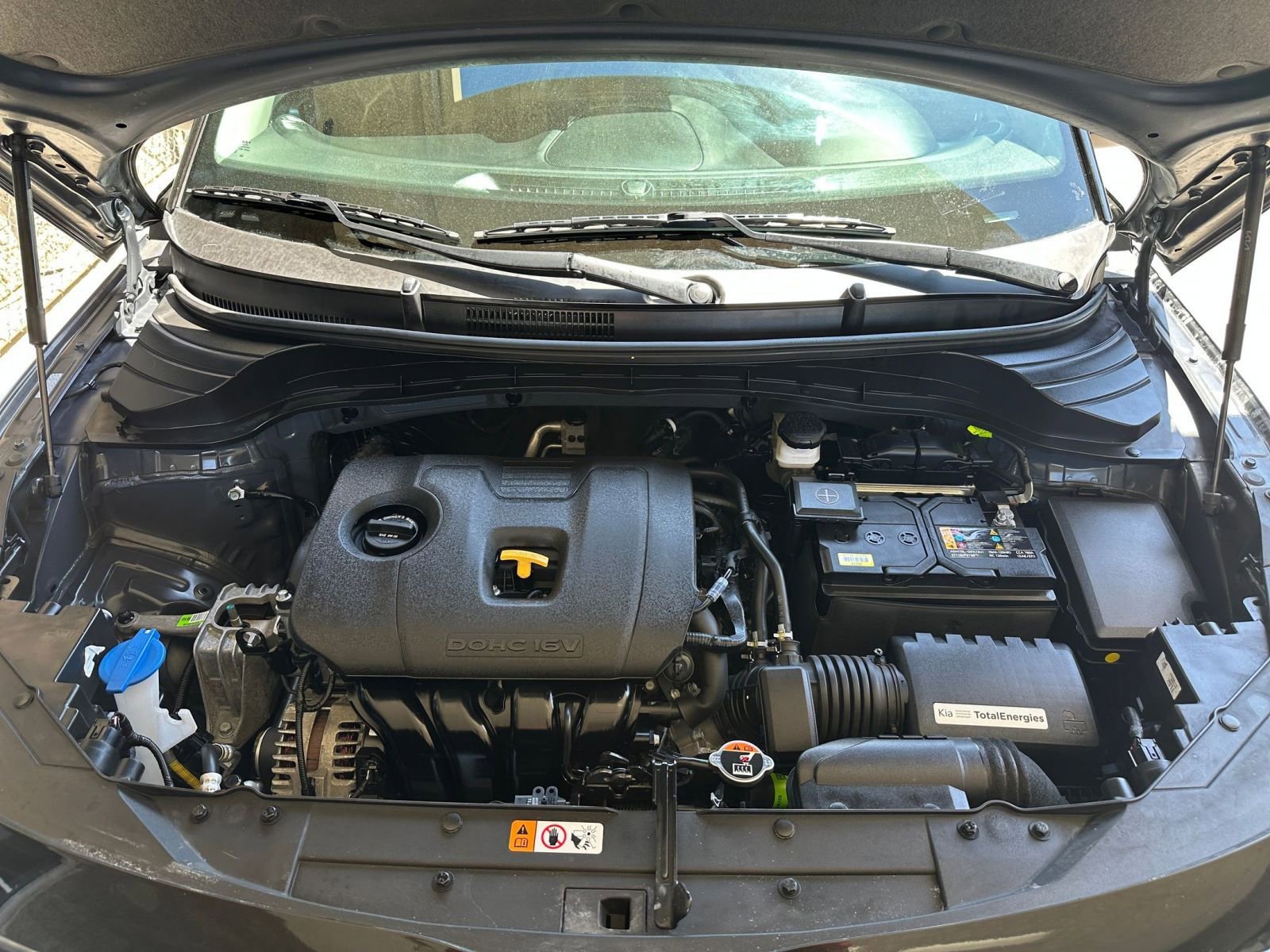 Used 2025 Kia Soul LX w/ LX Technology Package FWD image 30