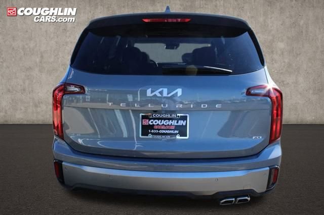 New 2025 Kia Telluride S image 9