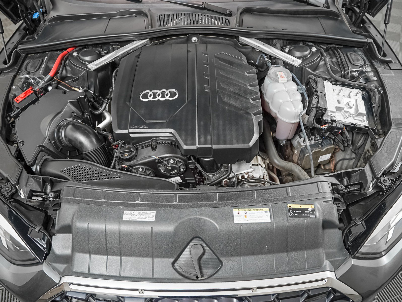 Used 2021 Audi A5 2.0T Premium w/ Convenience Package AWD/4WD image 4