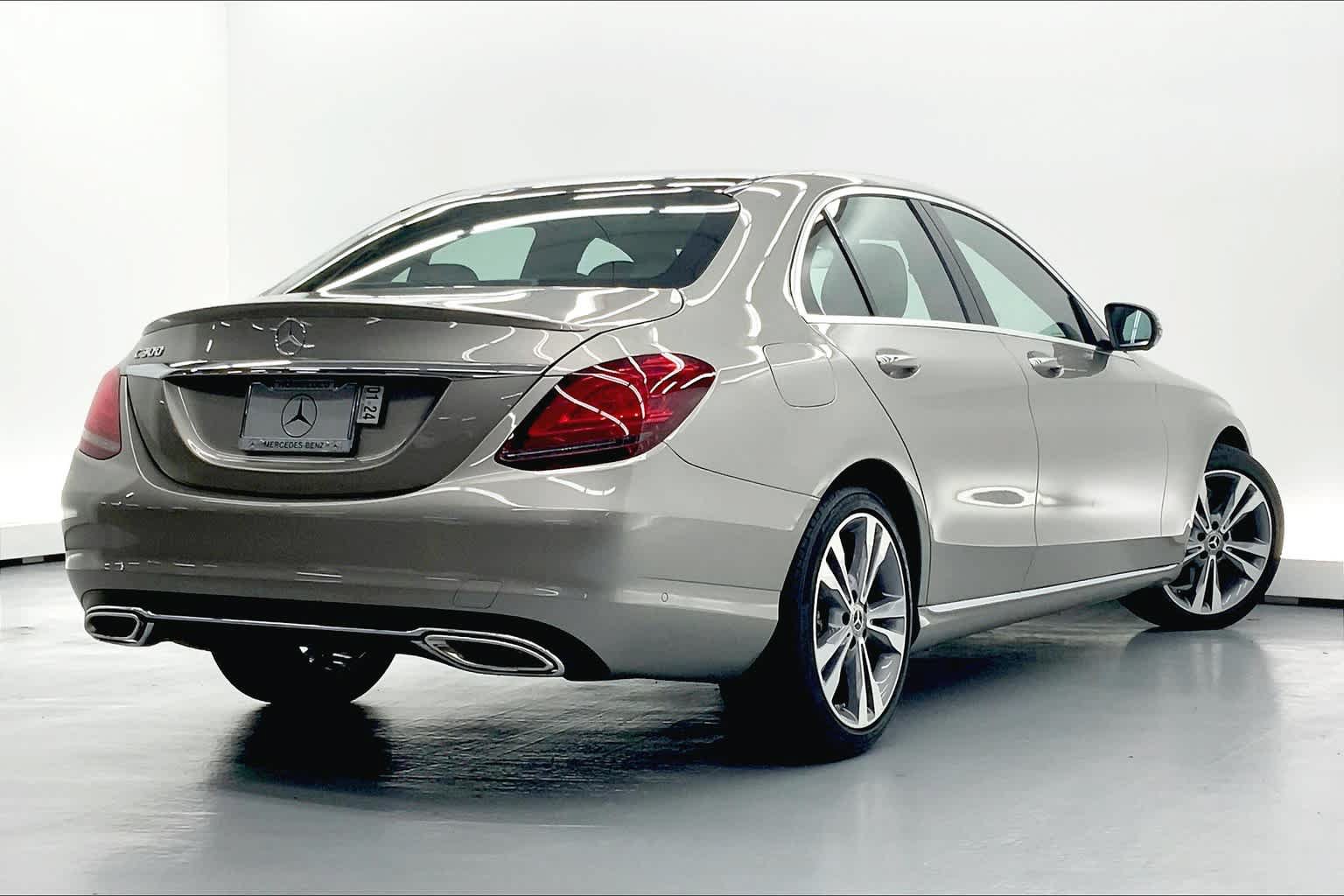 Used 2019 Mercedes-Benz C 300 Sedan image 13