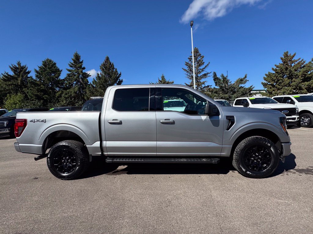 Used 2024 Ford F150 XLT w/ XLT Black Appearance Package AWD/4WD image 7
