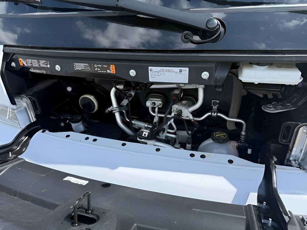 Used 2024 Chevrolet Brightdrop 600 w/ Commercial Equipment Package AWD/4WD image 20